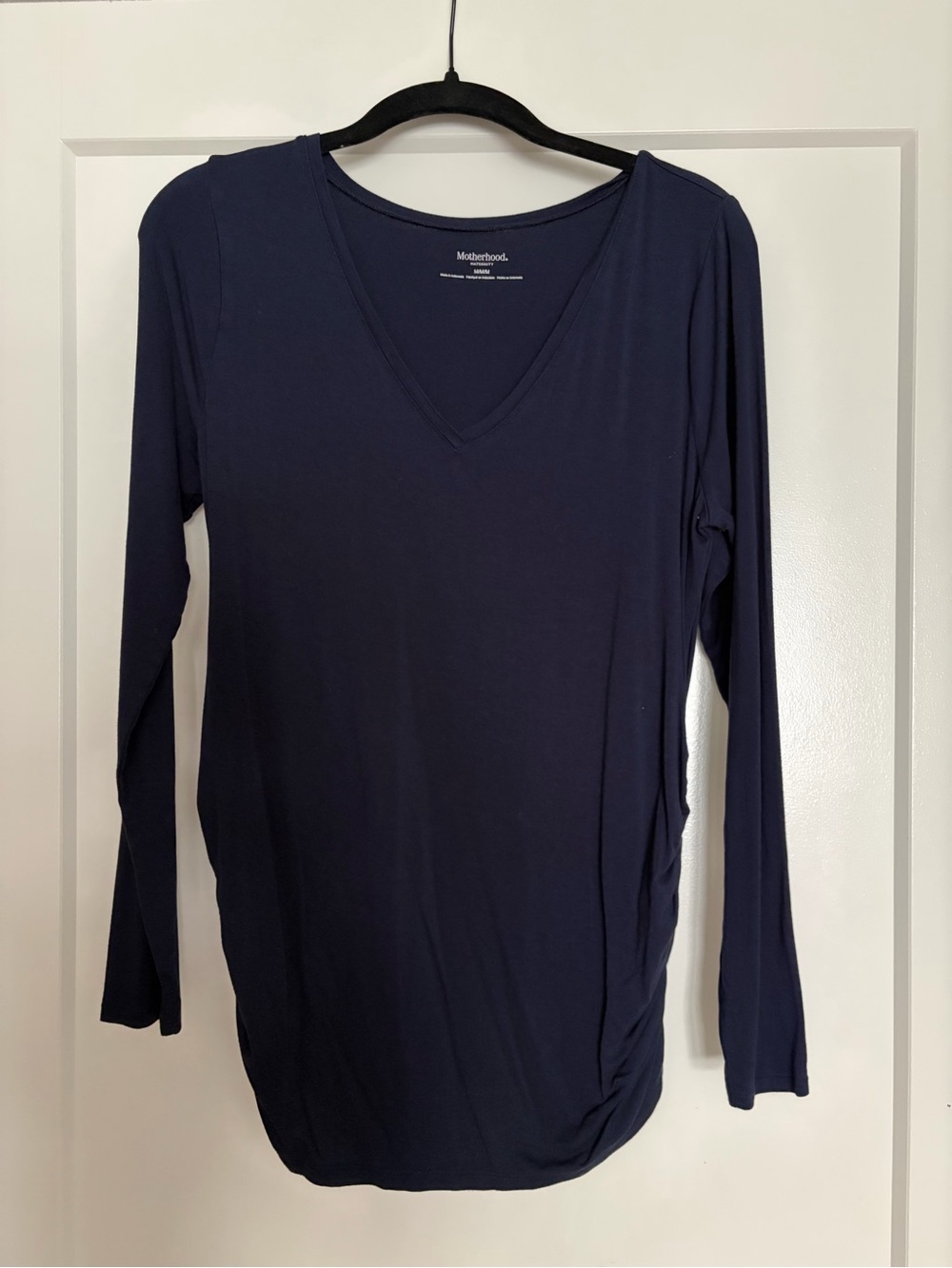NWOT Motherhood Maternity Navy V-Neck Long Sleeve Maternity Top Size M